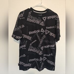 Reebok Black Graphic T-Shirt